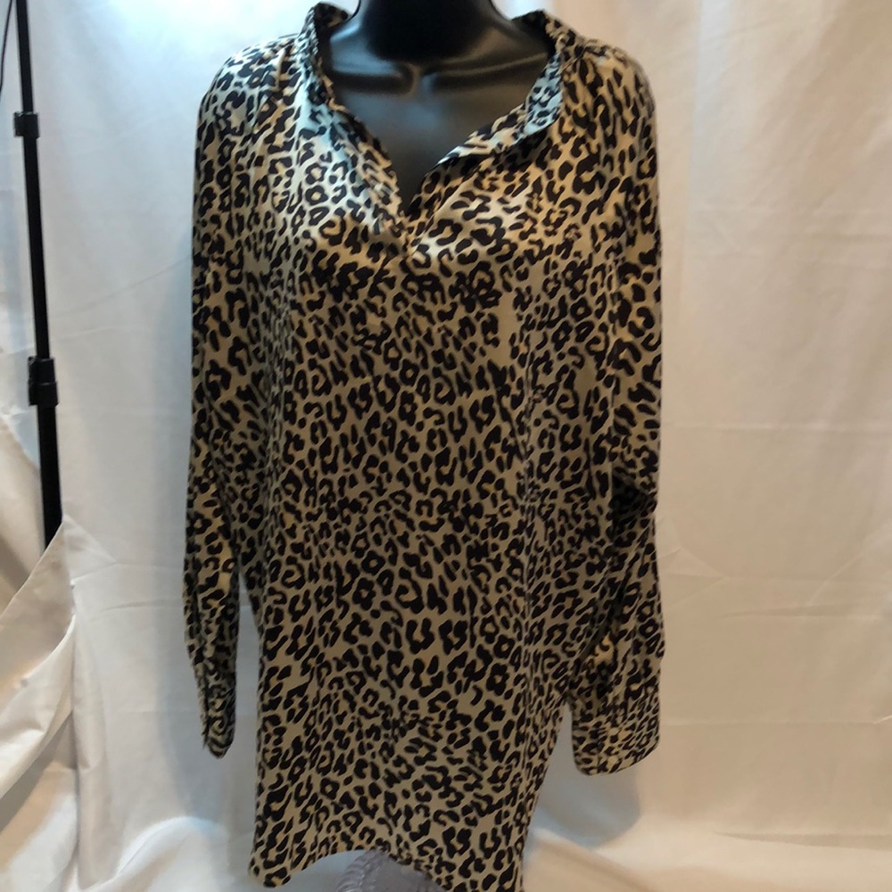 LOFT leopard print blouse